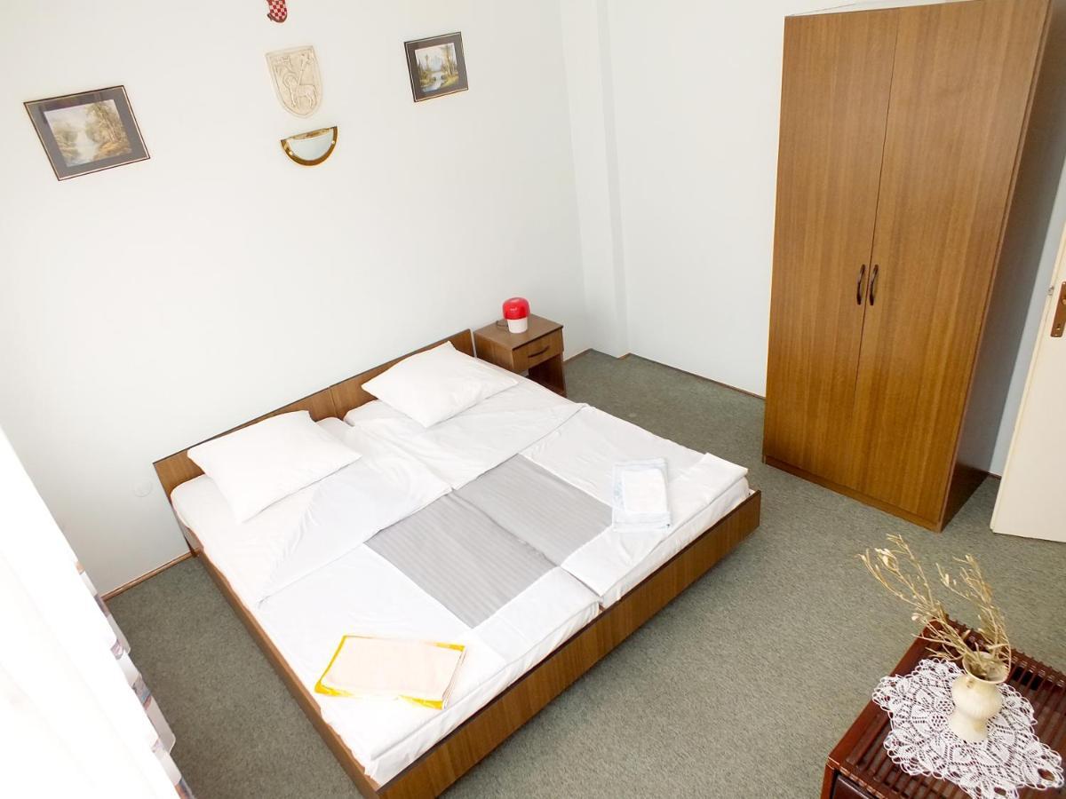 Biba Rooms Karlovac Εξωτερικό φωτογραφία